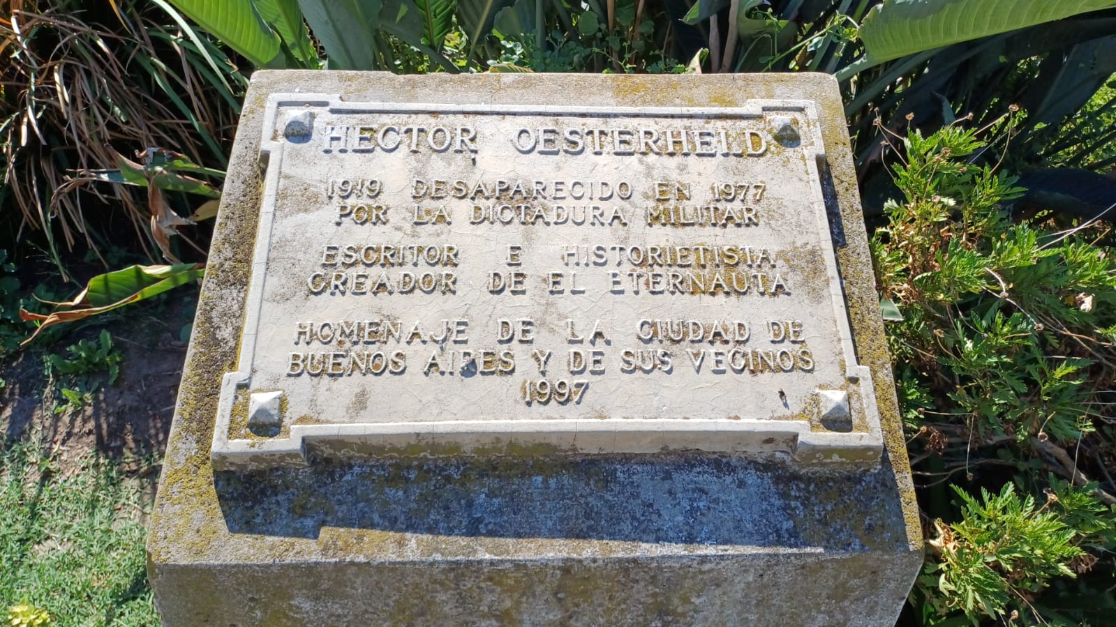 Homenaje a Héctor Oesterheld