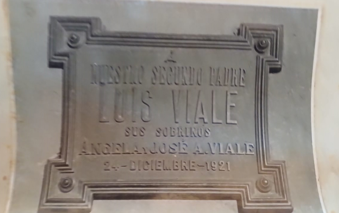 Homenajes a Luis Viale - Placa 5