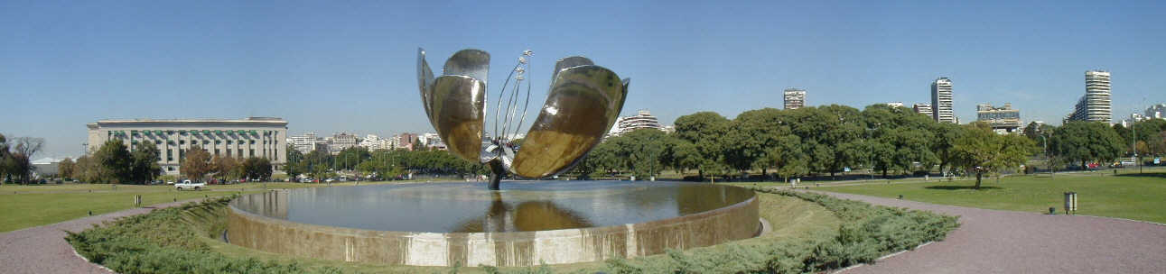 Plaza Monseñor de Andrea