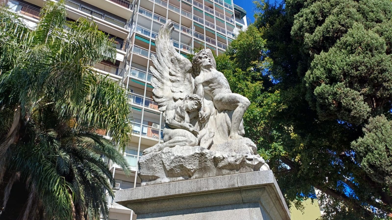 Plaza Ramón J. Cárcano