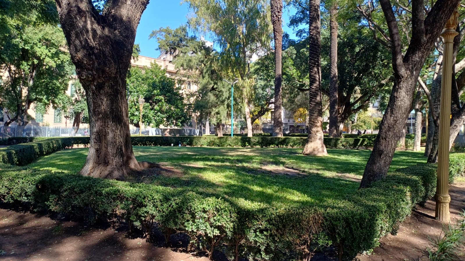 Plaza Rodríguez Peña