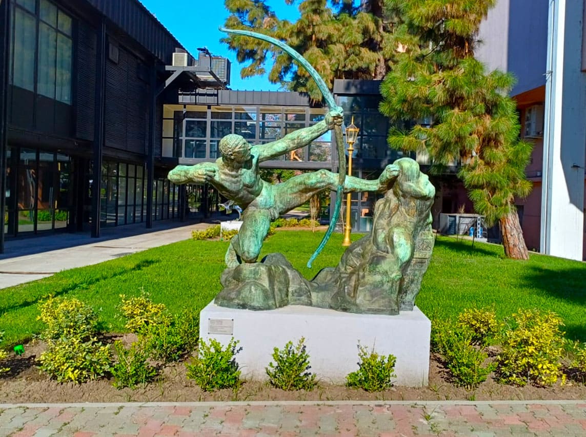 Heracles, El Arquero