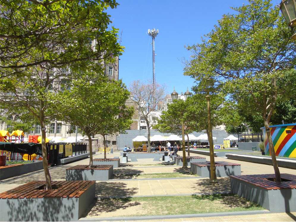 Vista plaza