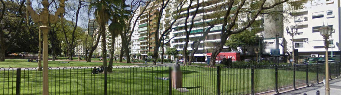 Plaza Vicente López y Planes