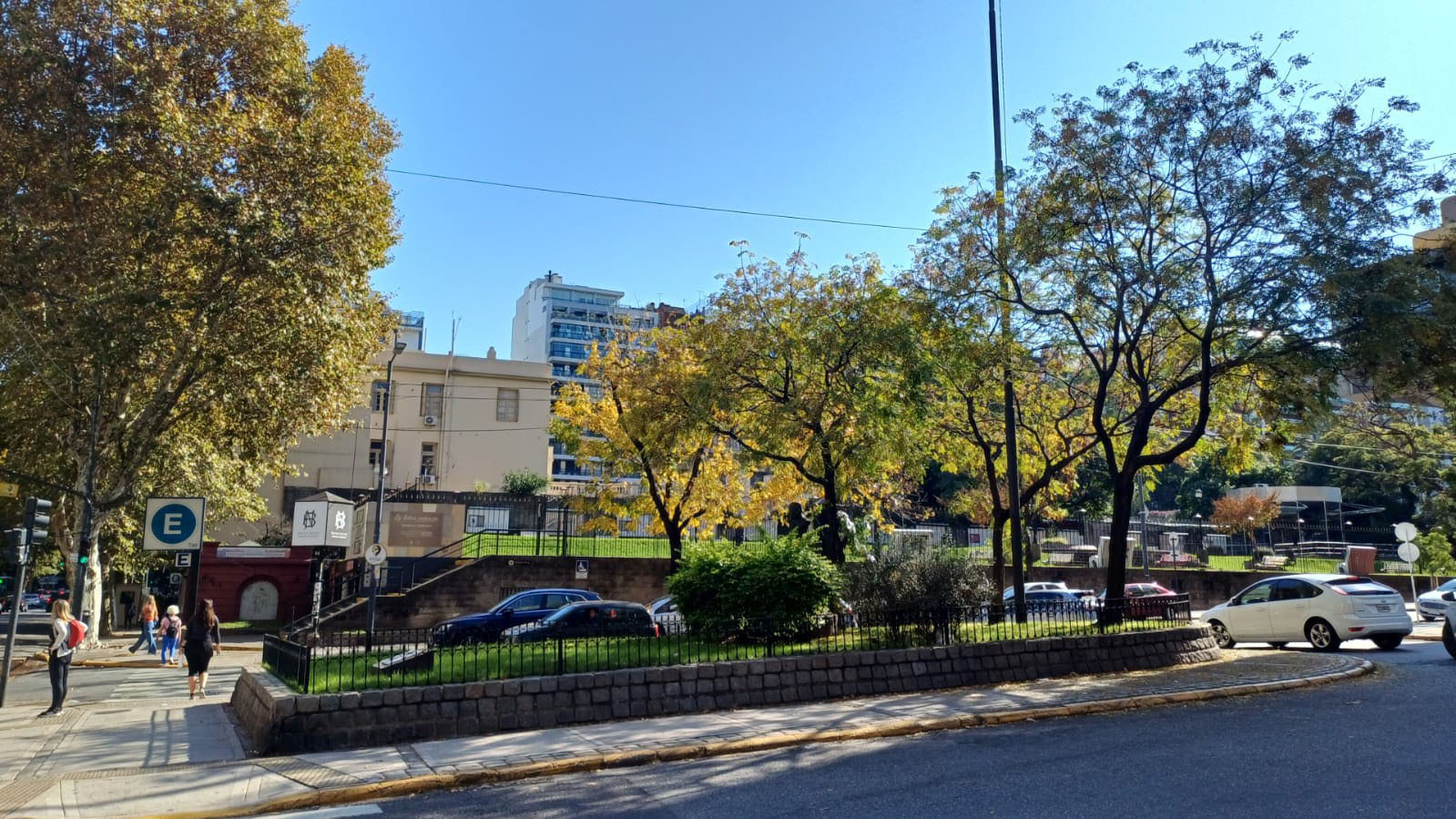 Plazoleta Carlos Bernardo Pecotche