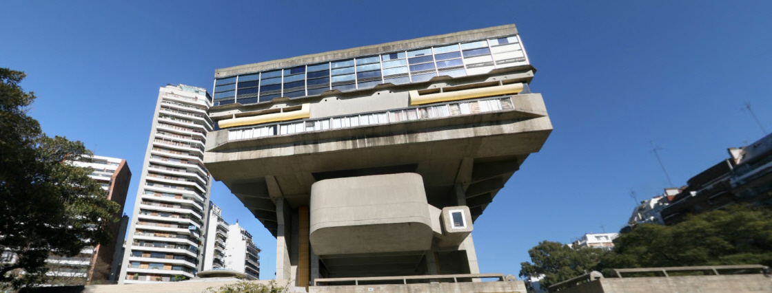 Jardín de la Biblioteca Nacional