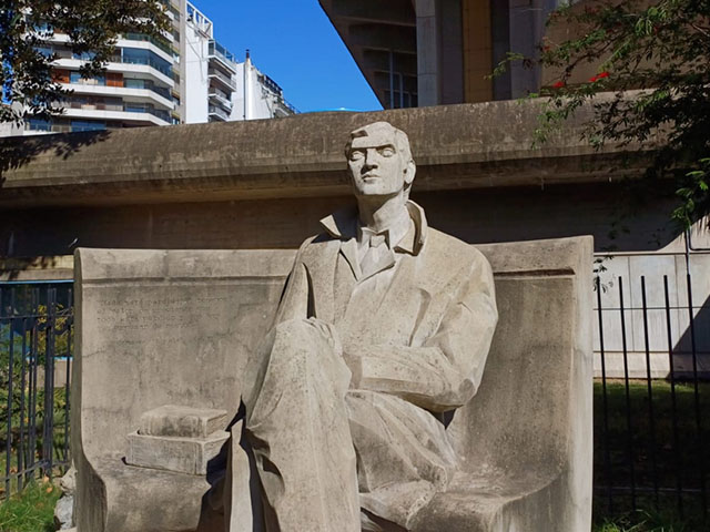 Julio Cortazar