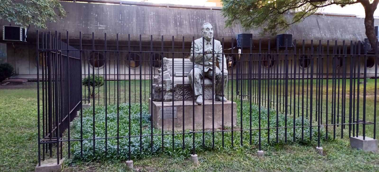Biblioteca Nacional Mariano Moreno