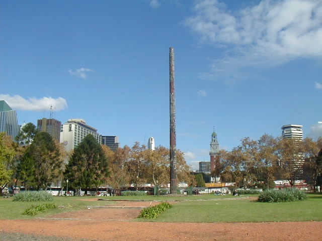 Plaza Canadá