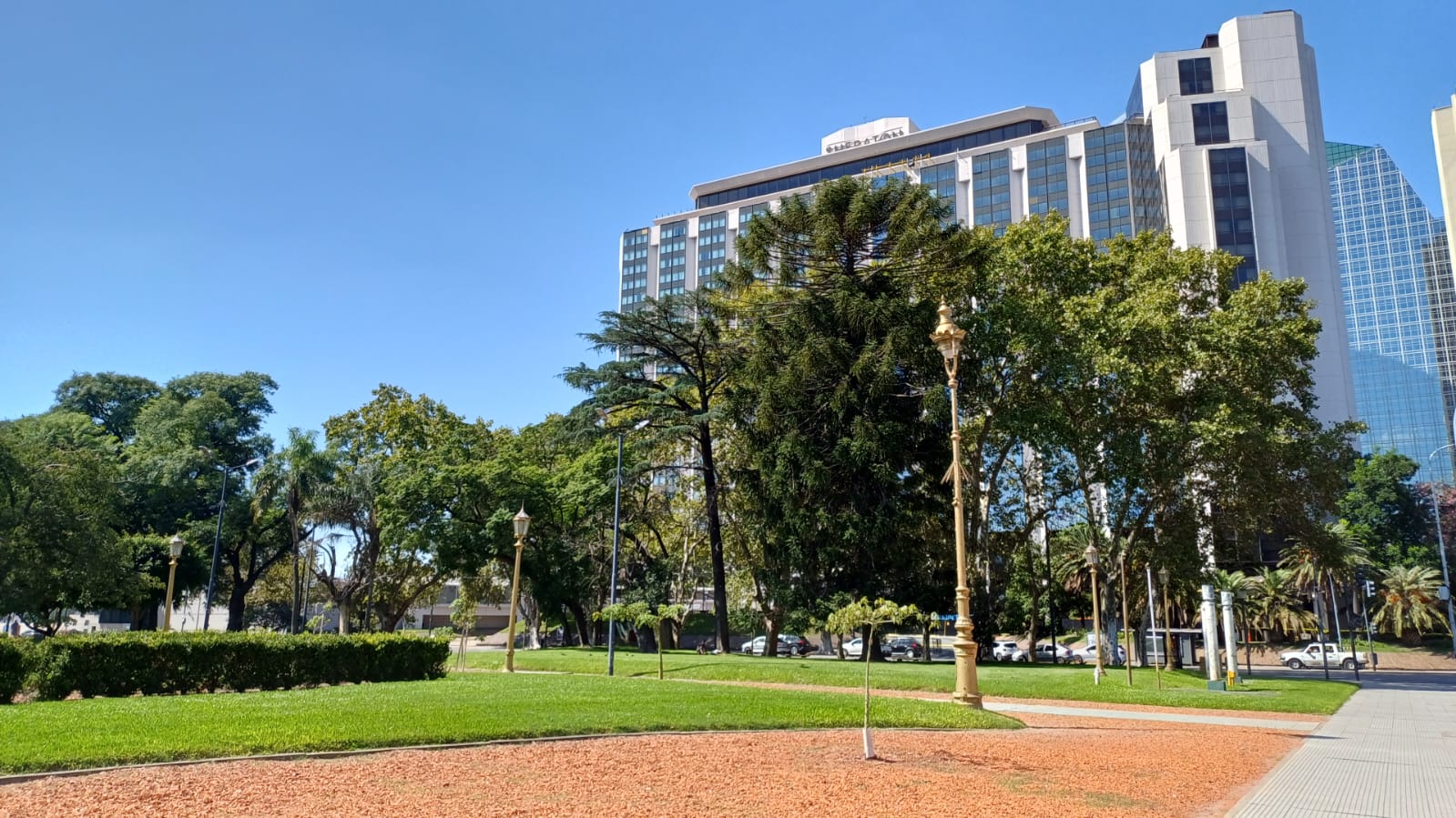 Plaza Fuerza Aérea Argentina