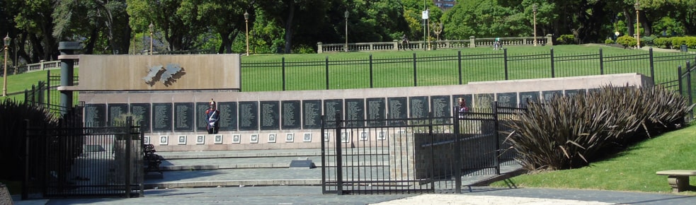 Plaza Lib. Gral. San Martín