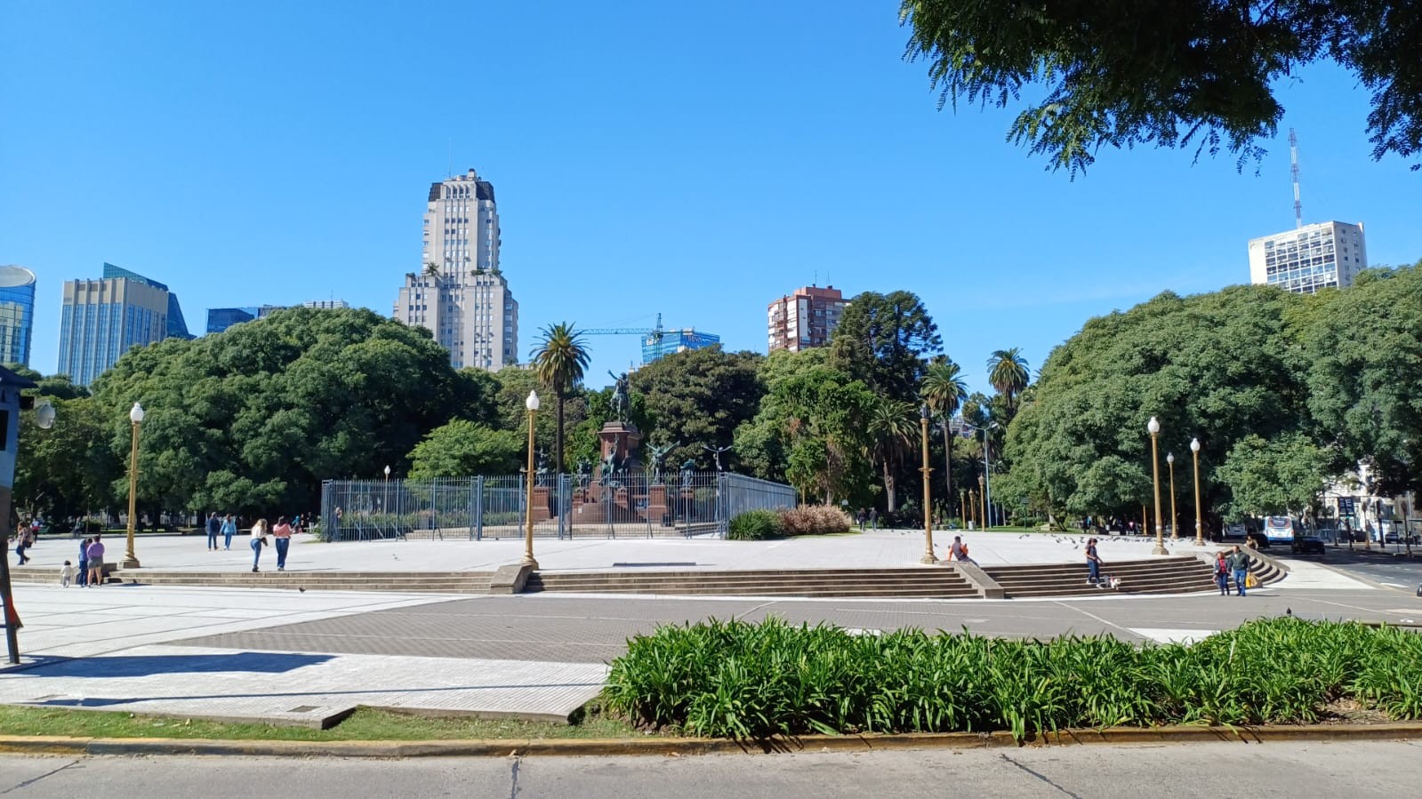 Plaza Libertador Gral. San Martín