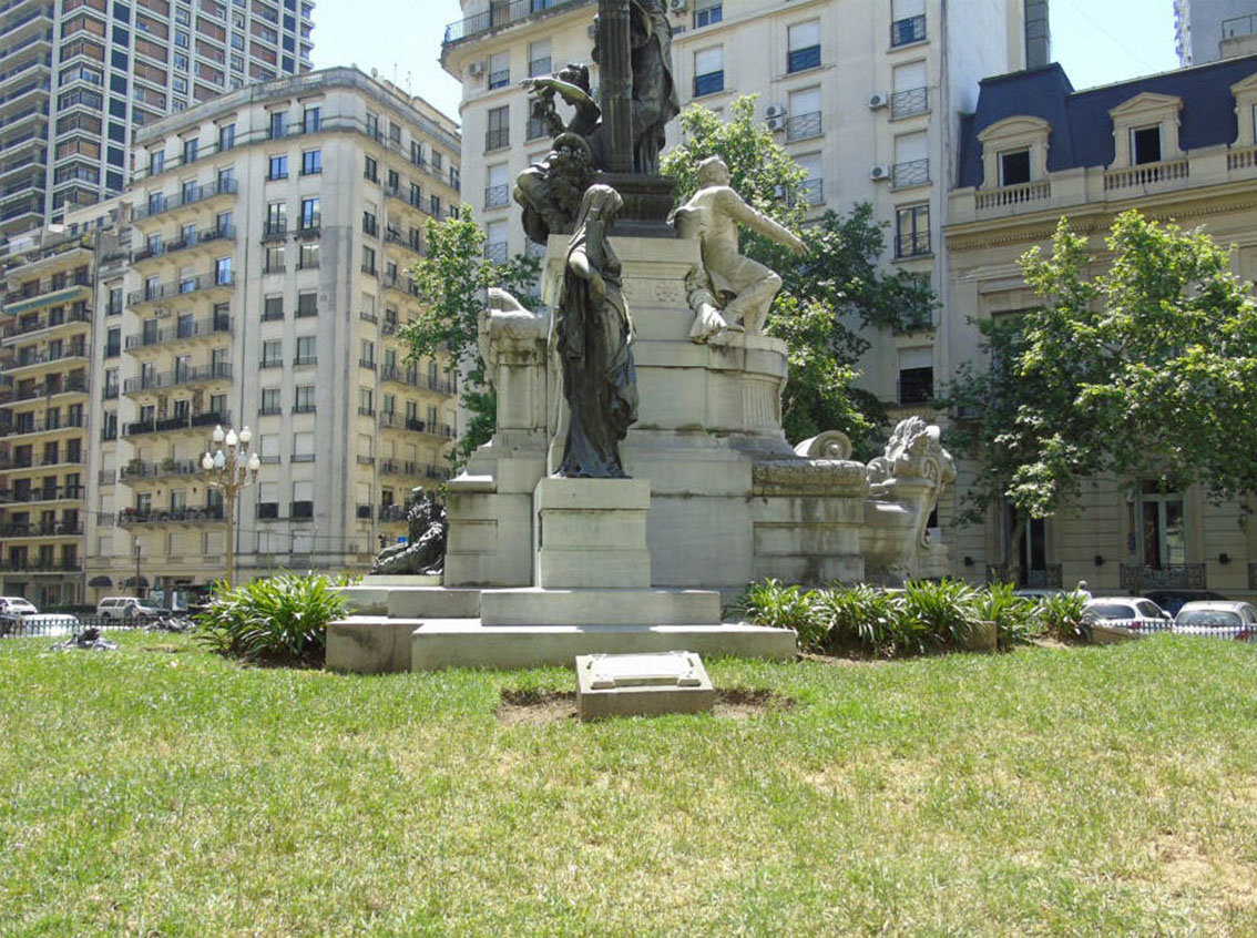 Dr. Carlos Pellegrini