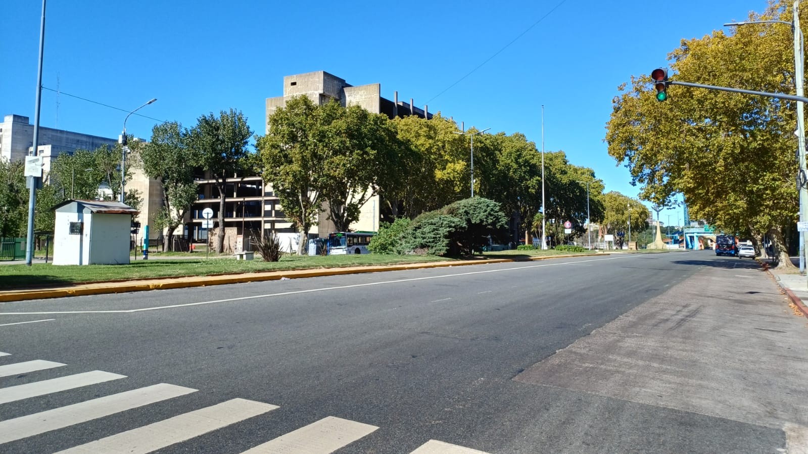 Cantero Central Paseo de los Inmigrantes