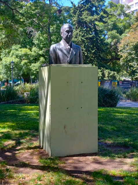 Rómulo S. Naón - Busto