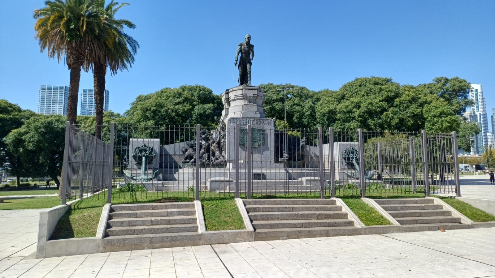 Plazoleta José Razzano