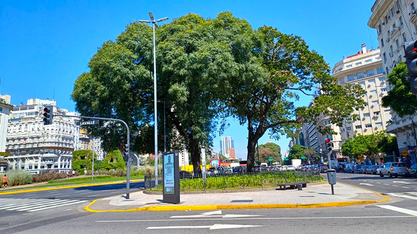 Plazoleta Paloma Efron