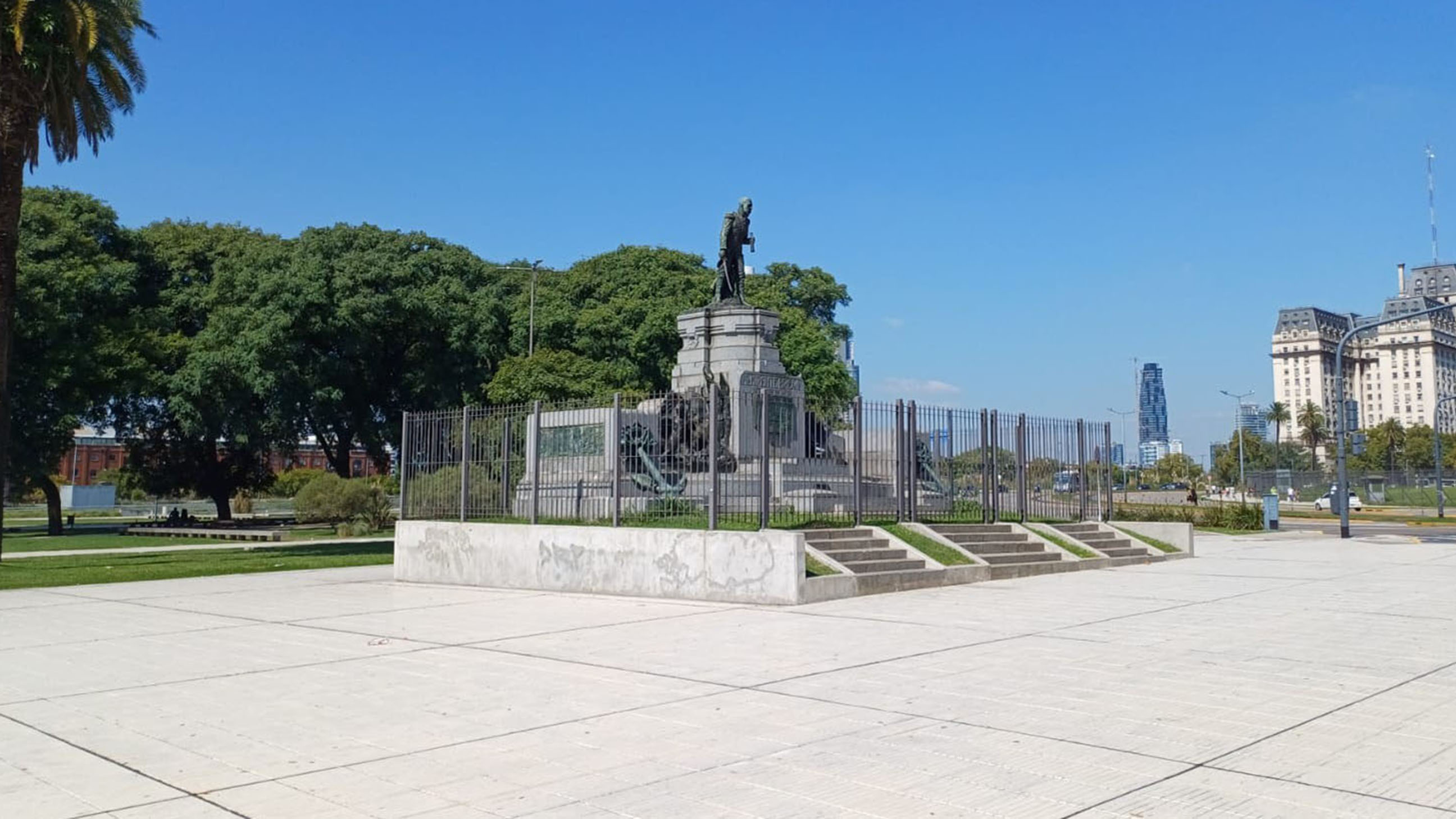 Plazoleta José Razzano