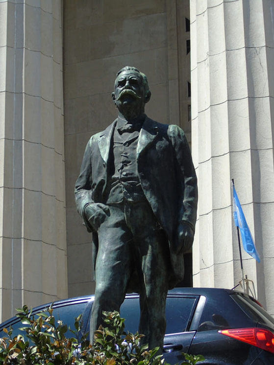 Fac. de Ingenieria - Luis Augusto Huergo