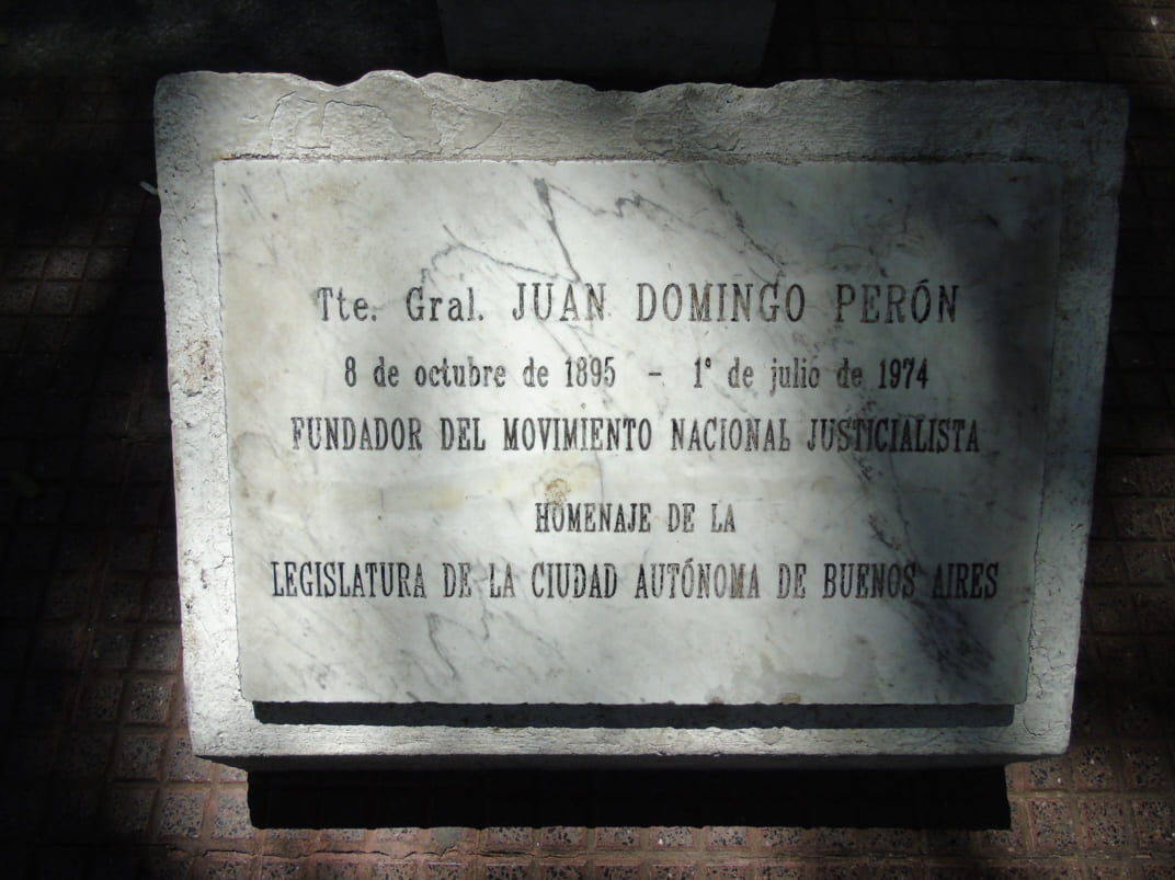 Homenaje al Tte. Gral. Juan Domingo Perón