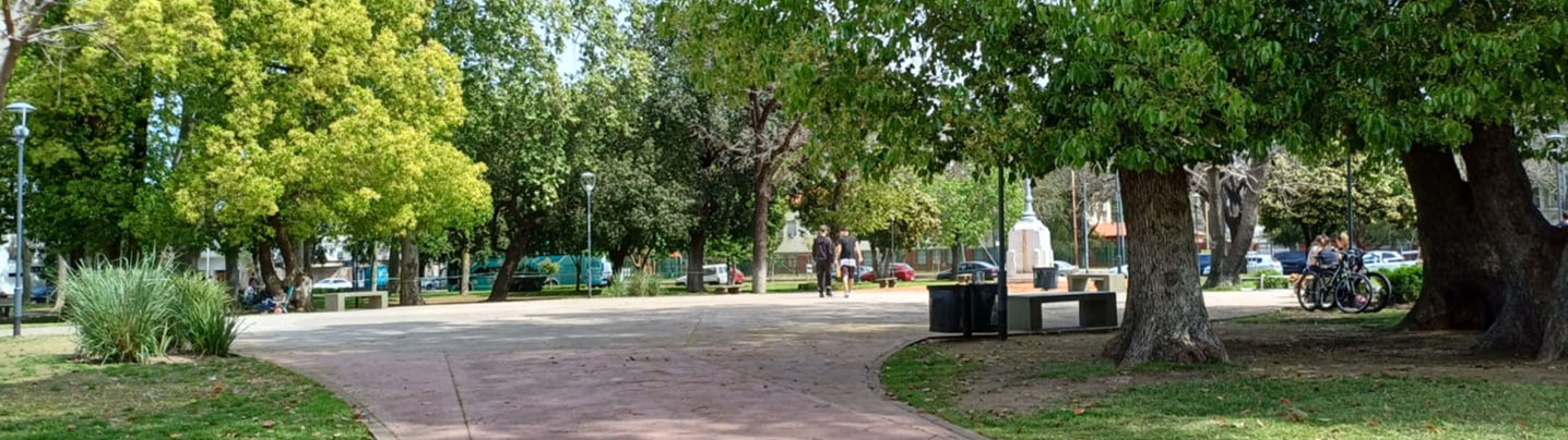 Plaza Ciudad De Banff