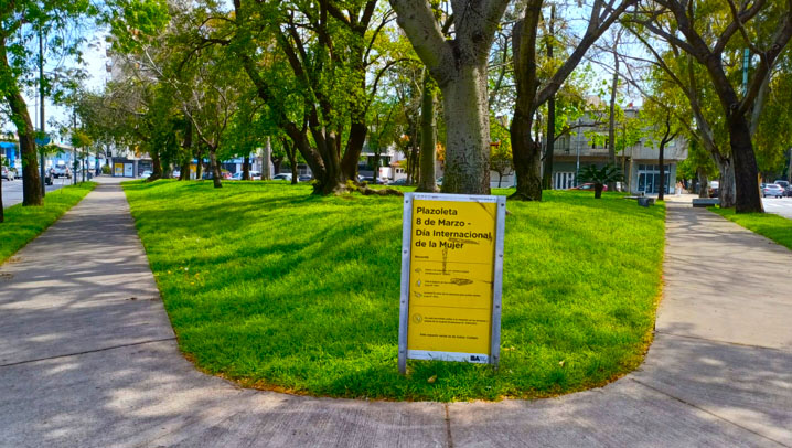 Plazoleta 8 de Marzo