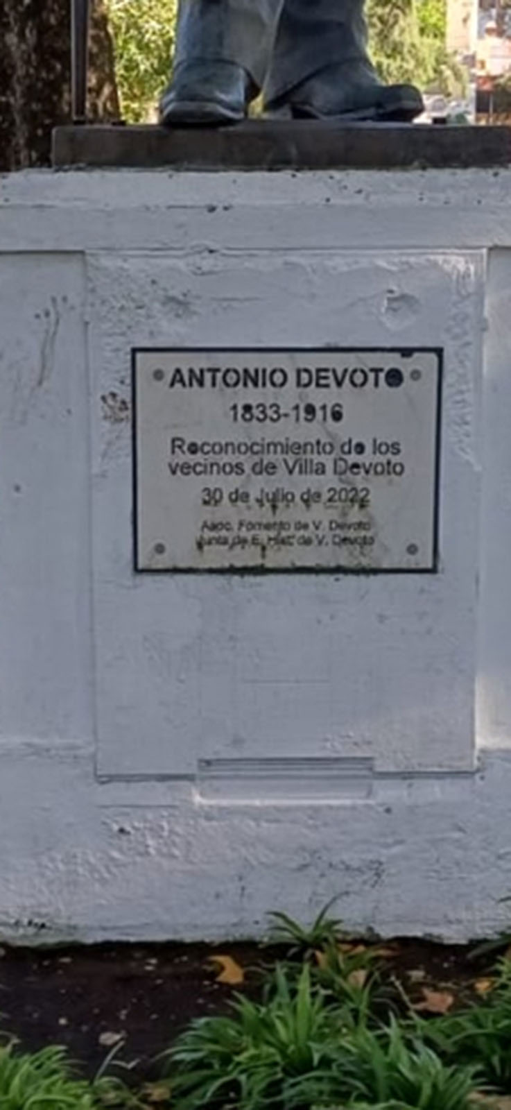 Conde Antonio Devoto 2