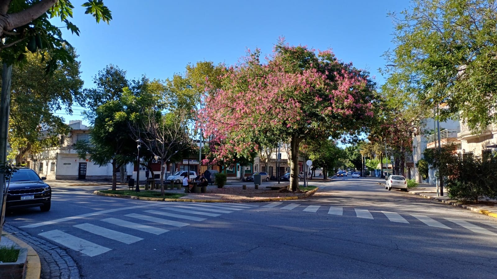 Plazoleta Romeo Raffo Bontá