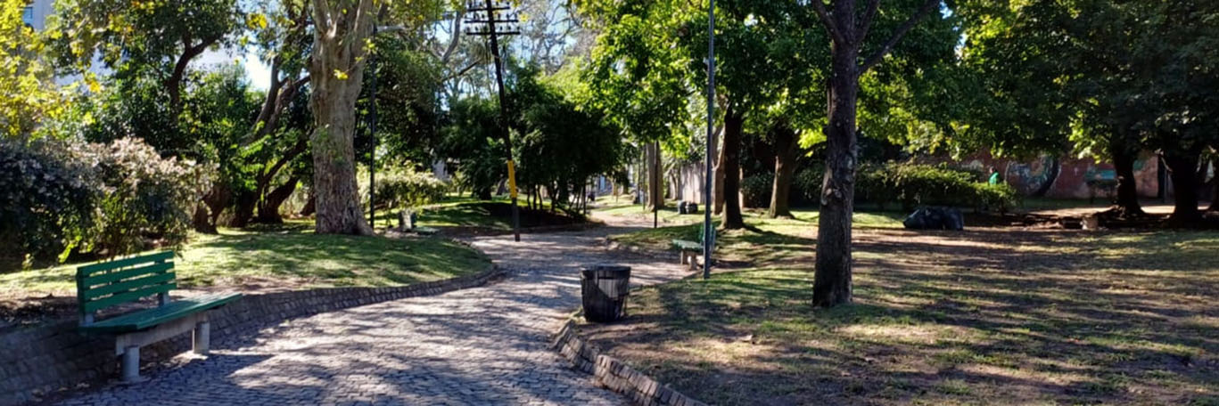 Plaza Dr. Carlos Aturo Gianantonio